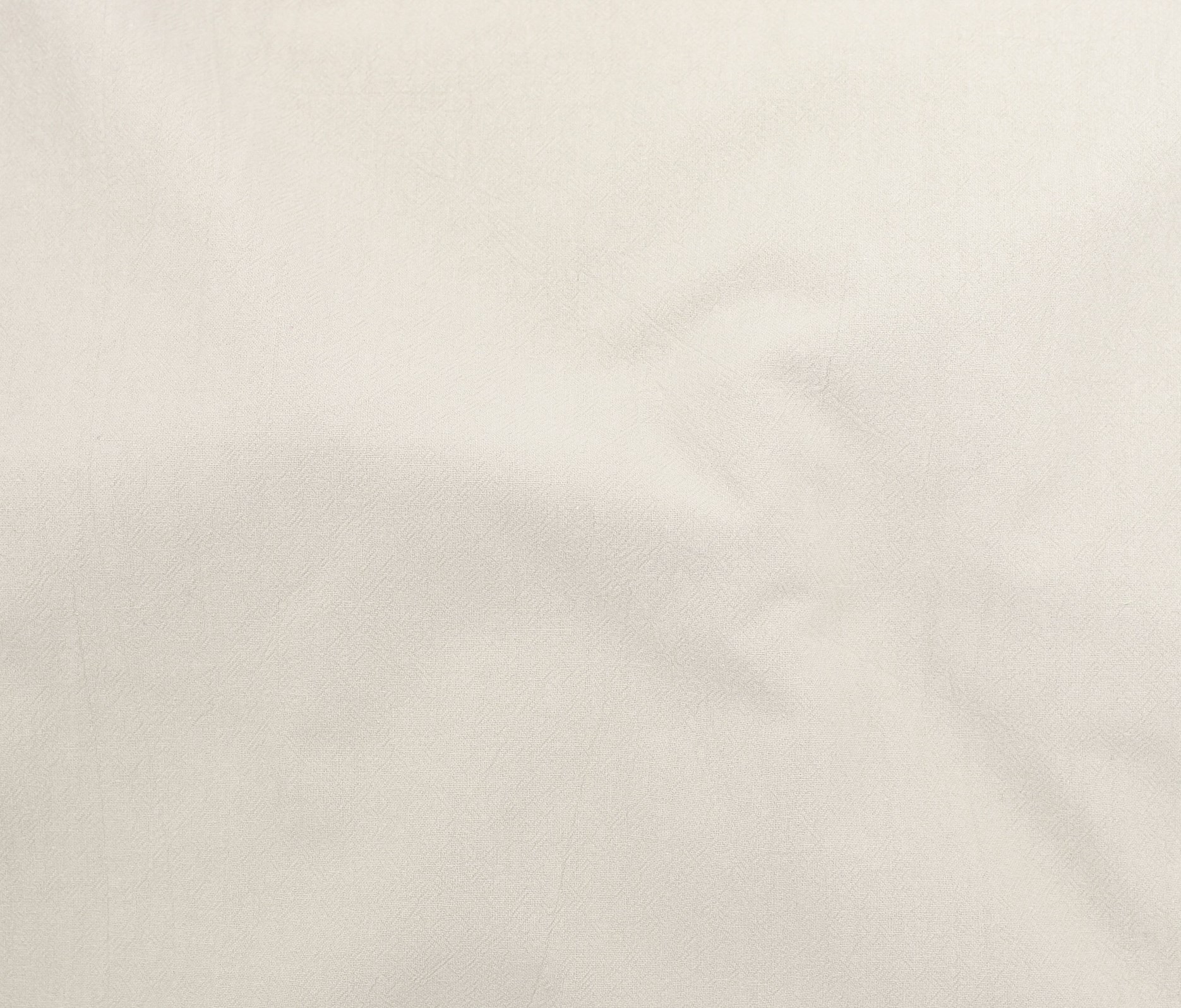 WHITE (01)