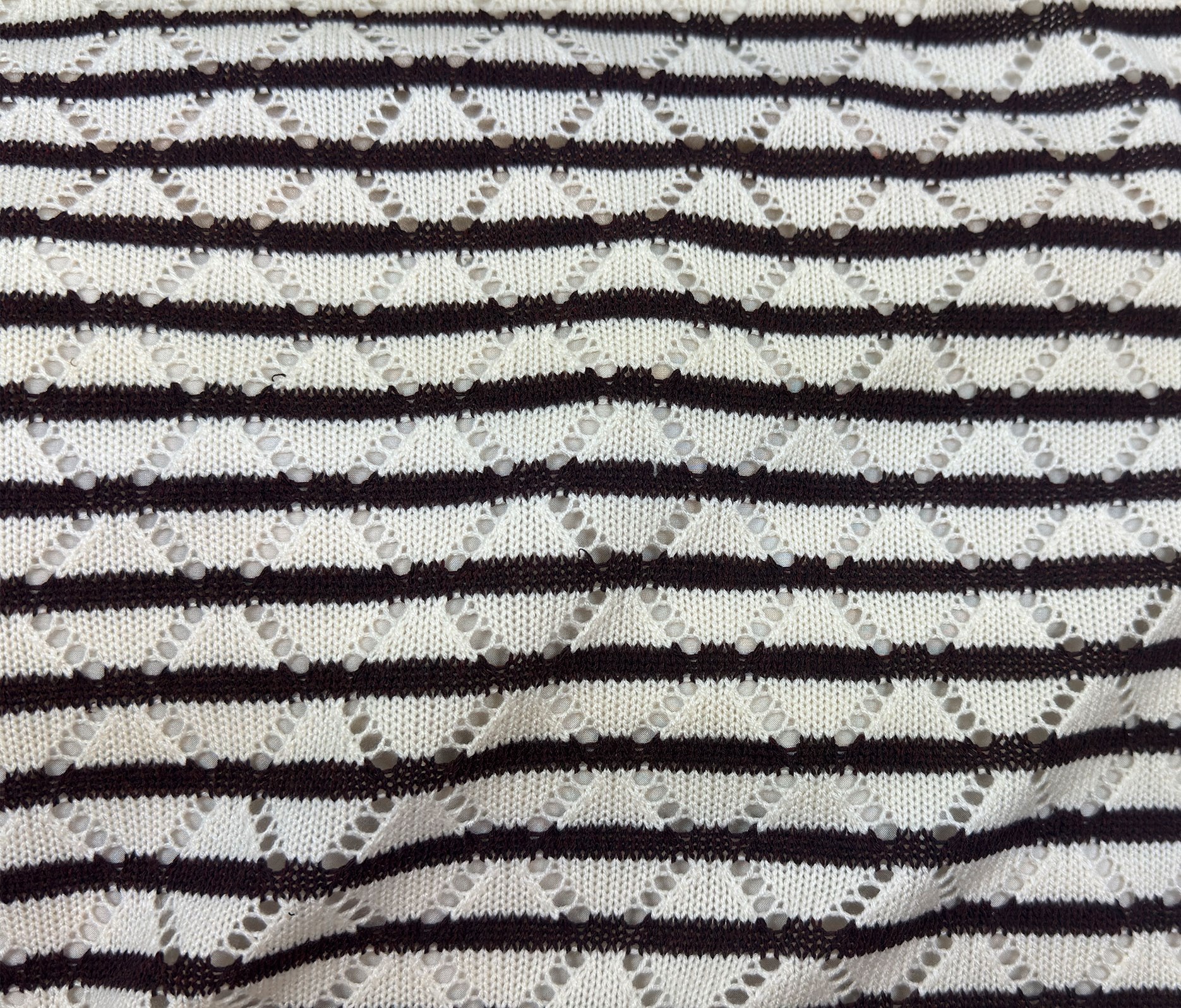 Chocolate / Ivory (03)