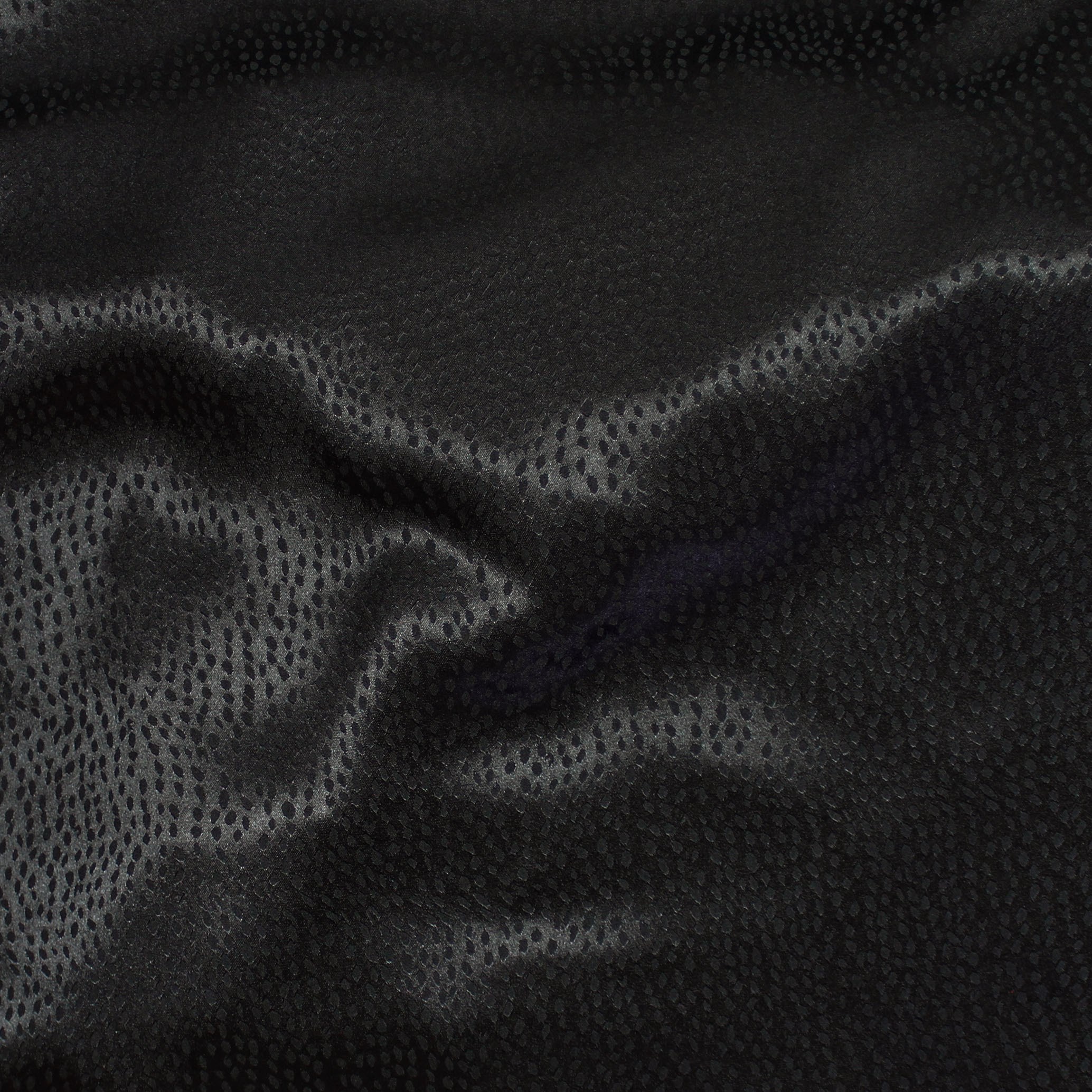 Black (02)