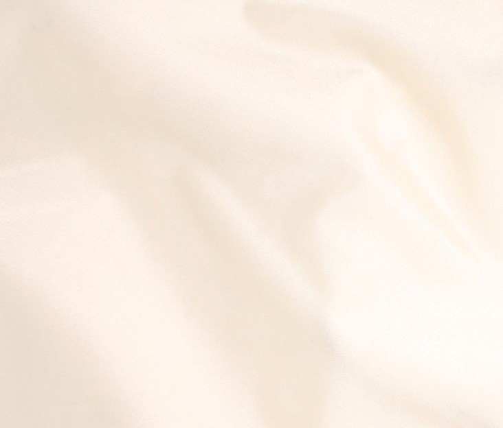 Ivory (03)