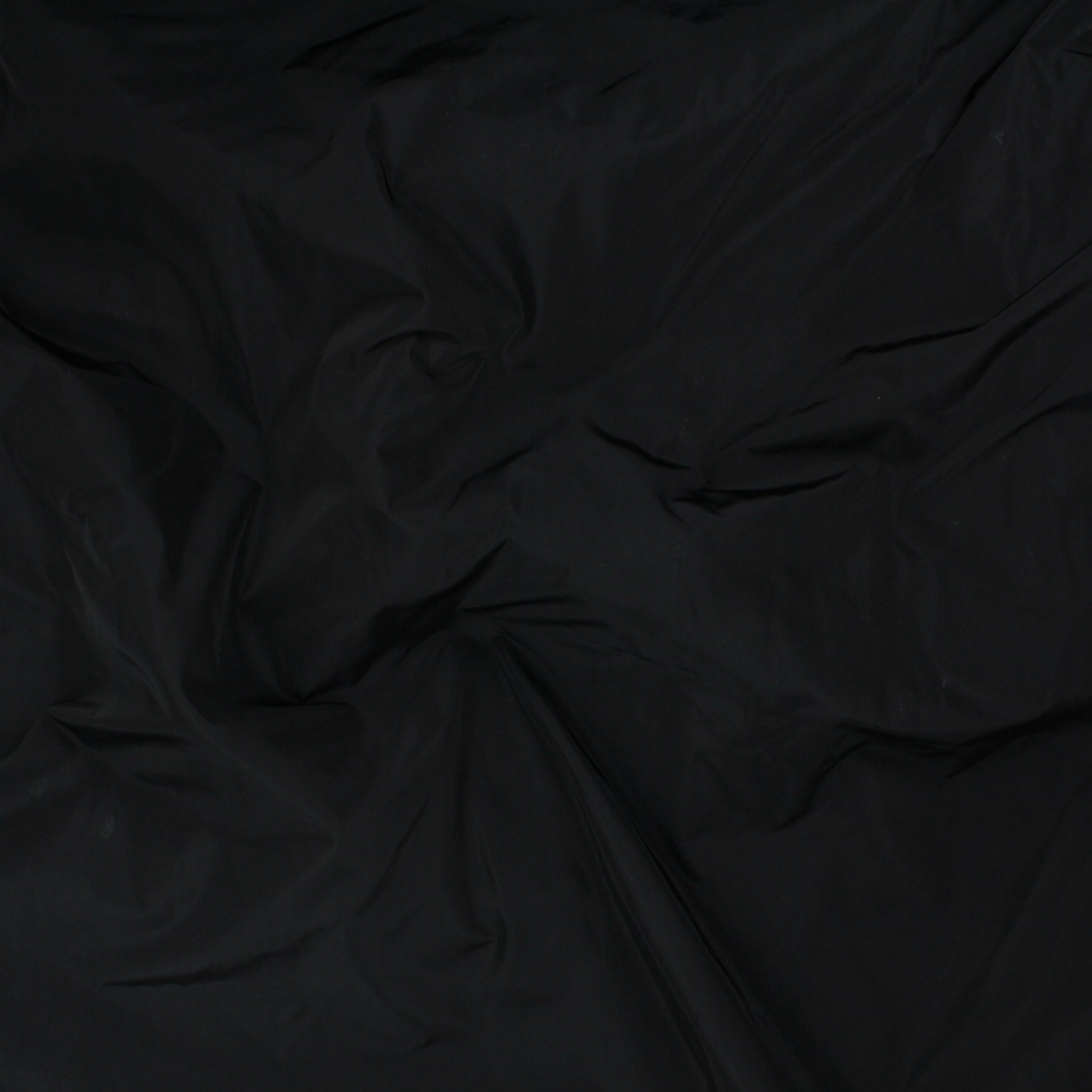 Black (02)