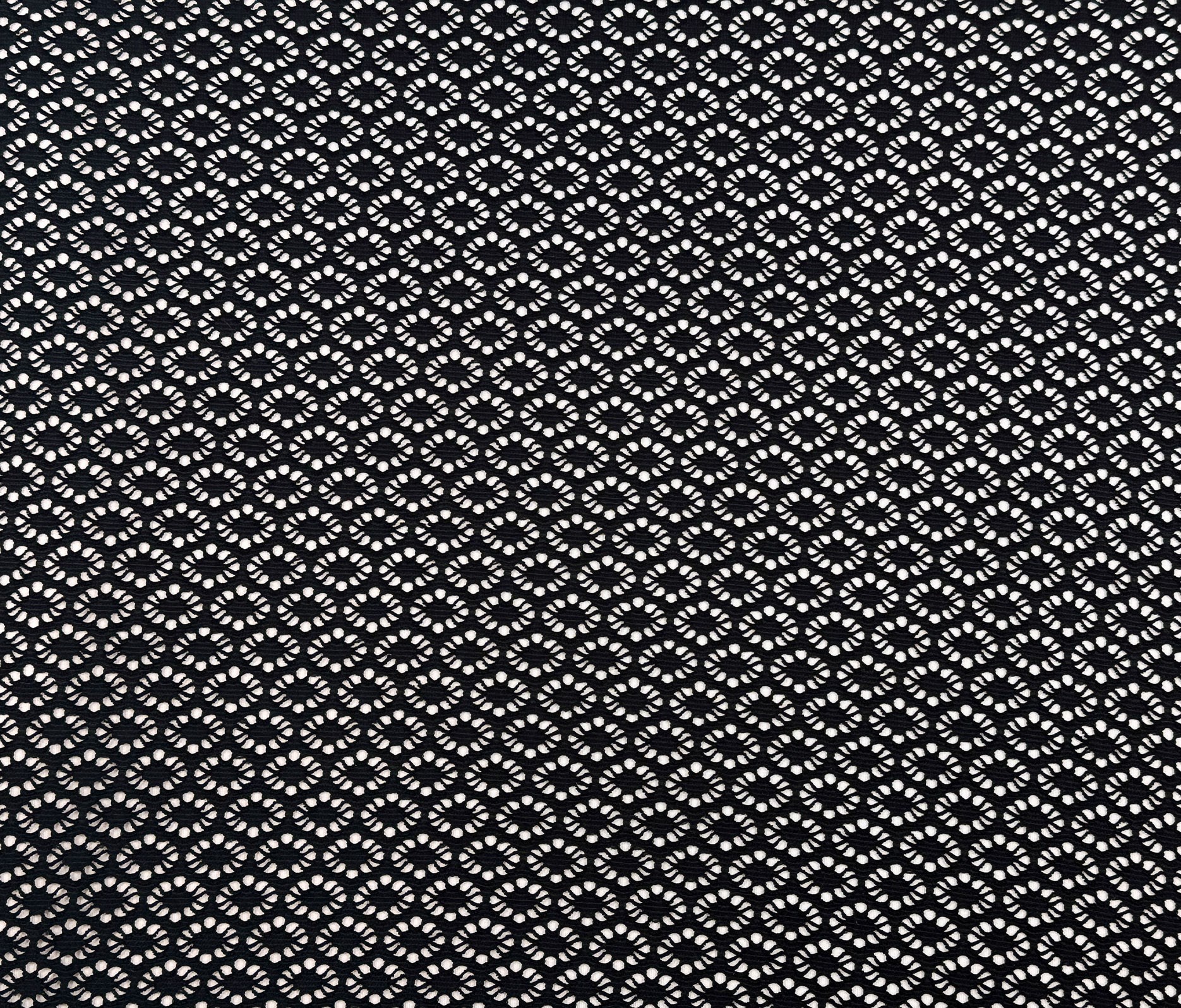 Black (02)