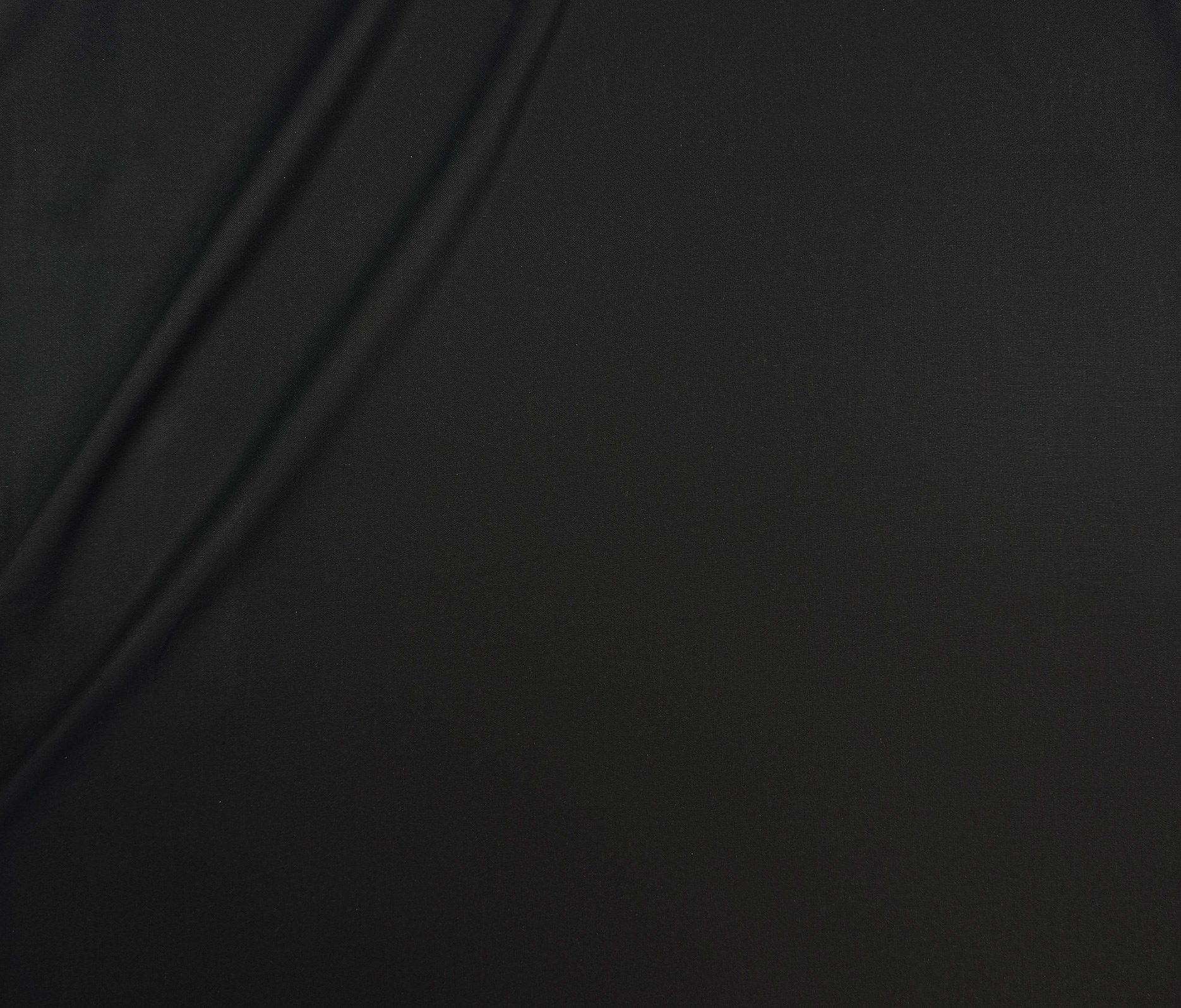 Black (02)