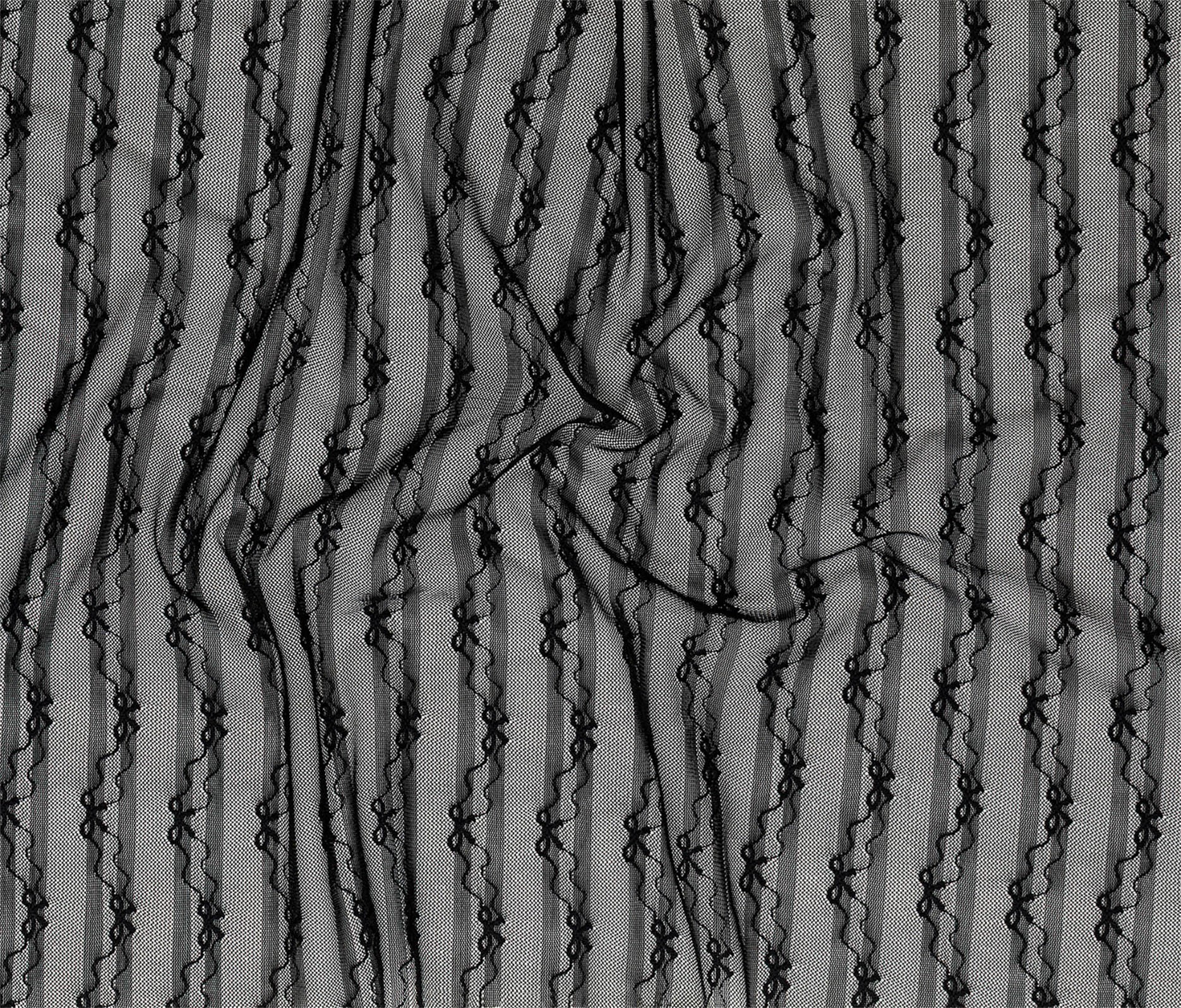 Black (02)