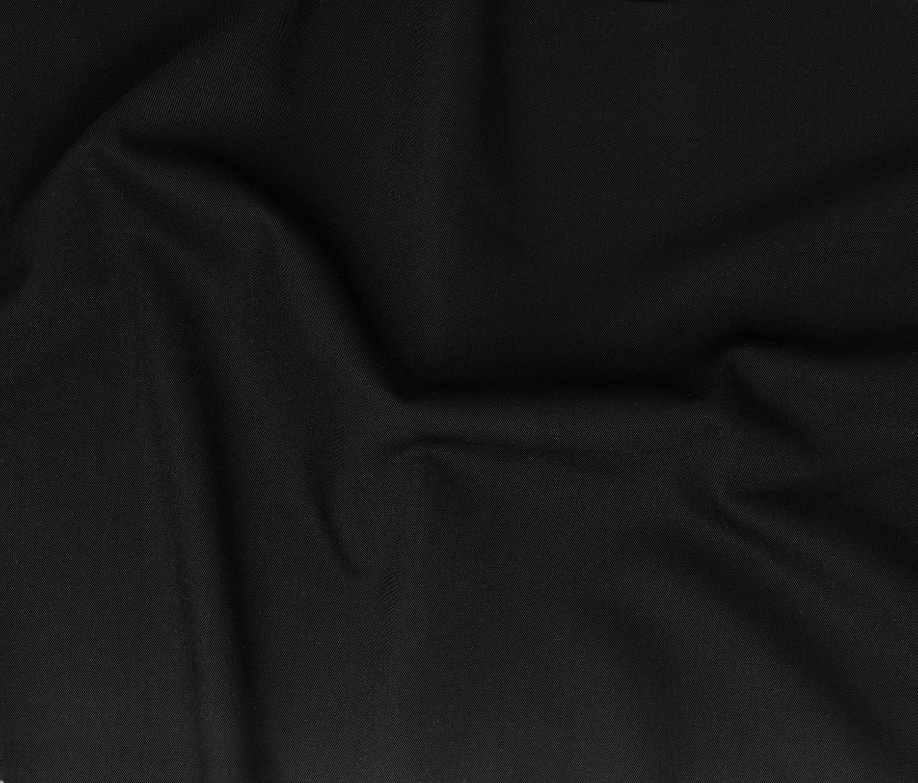 Black (02)
