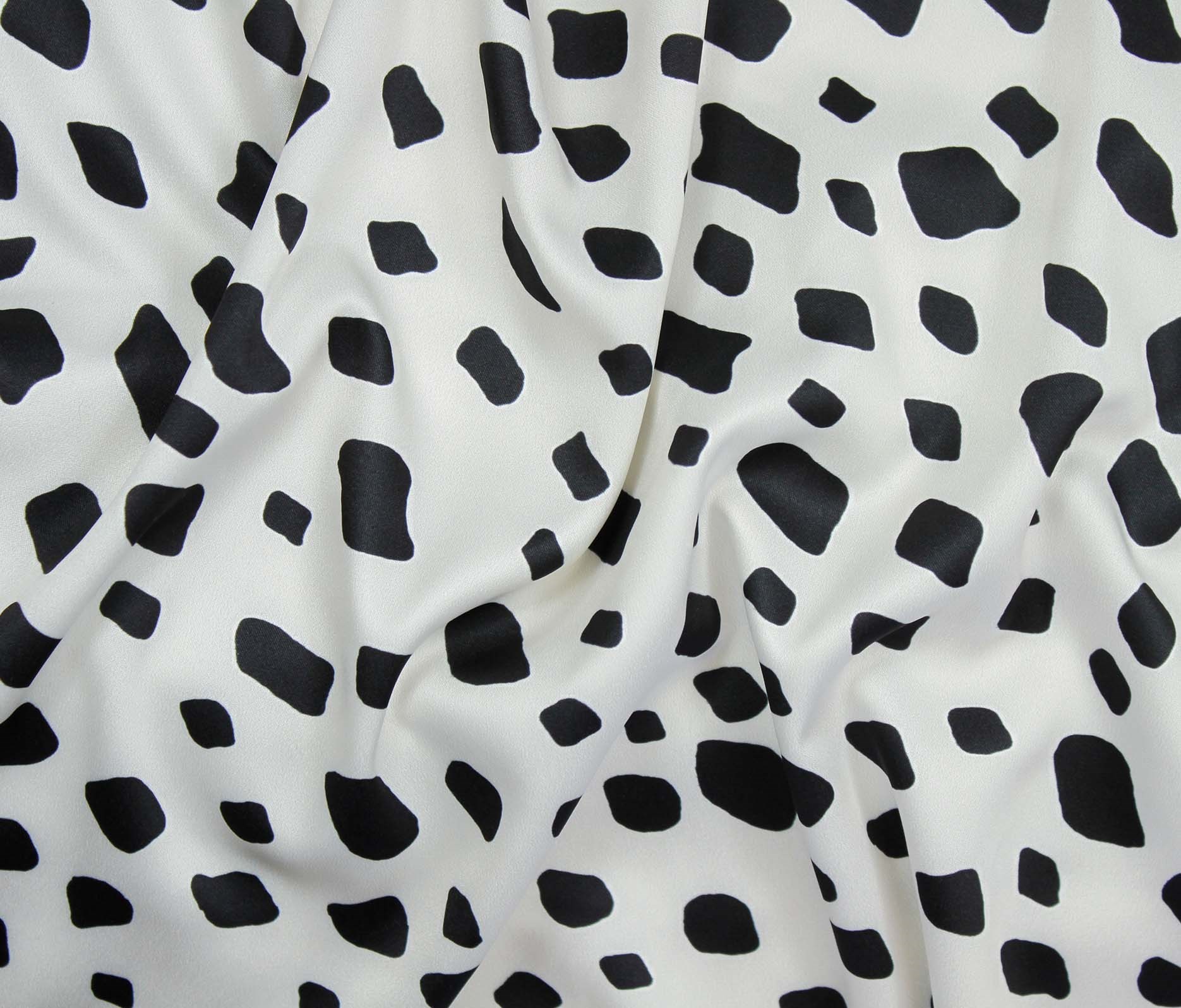 Ivory/Black (03)