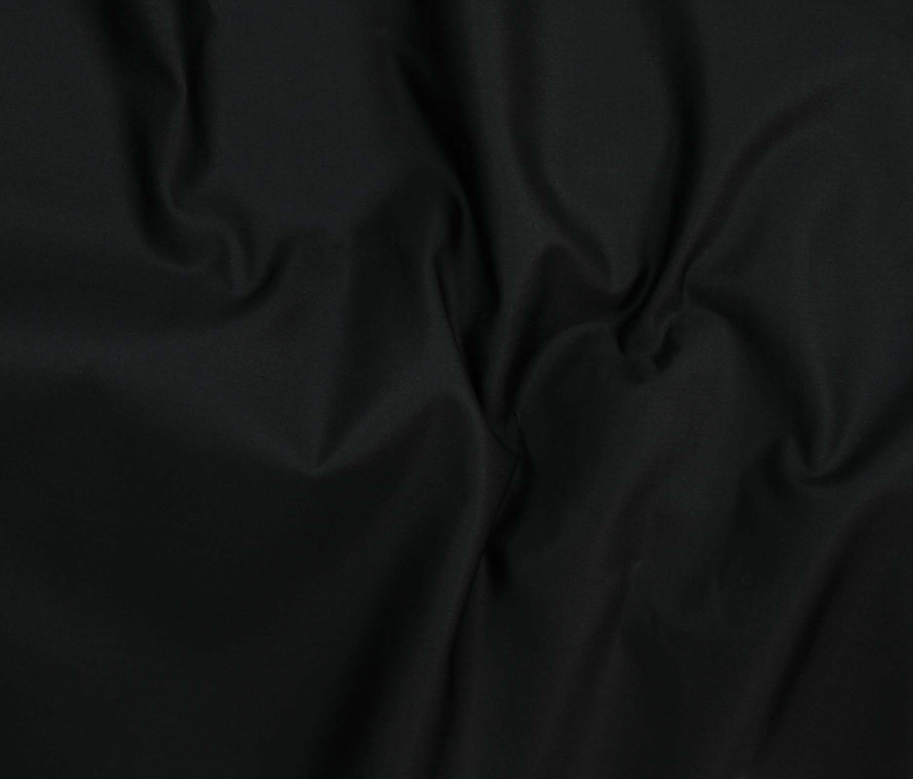 Black (02)