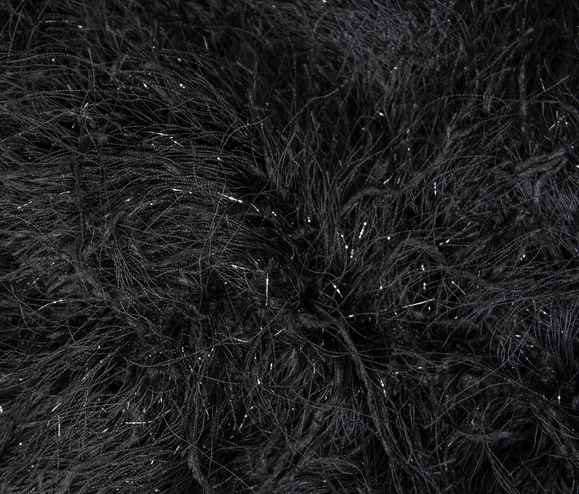 47610-02 Plumette-Black